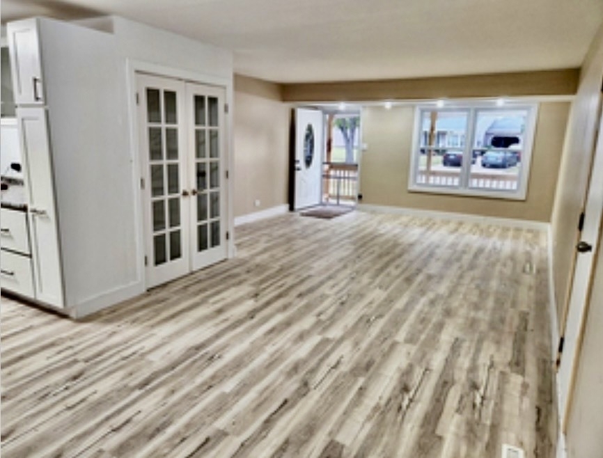 1019 Stratford Circle - Photo 1