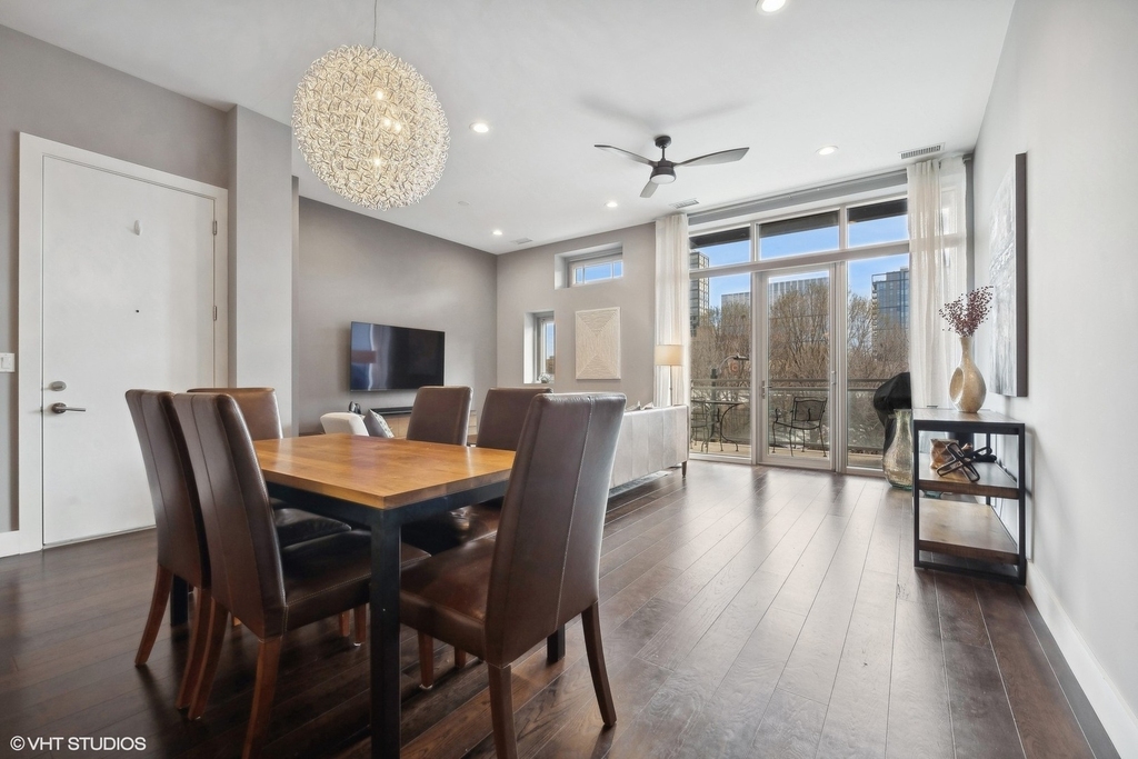 1116 W Adams Street - Photo 6