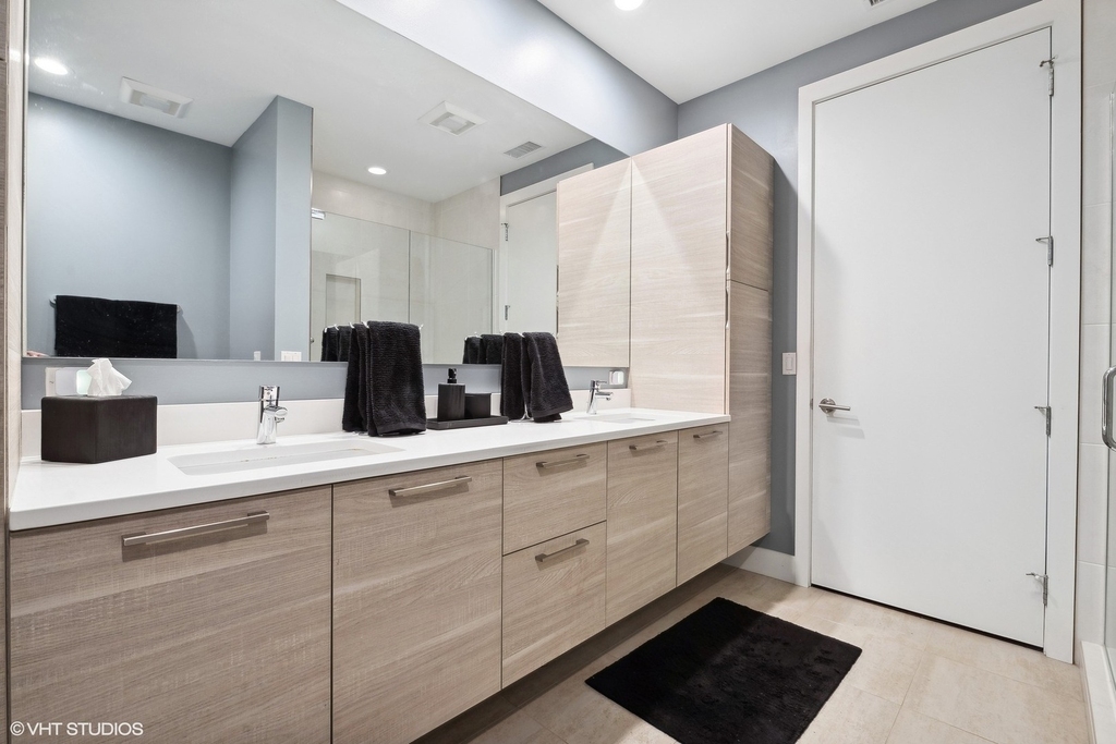 1116 W Adams Street - Photo 15