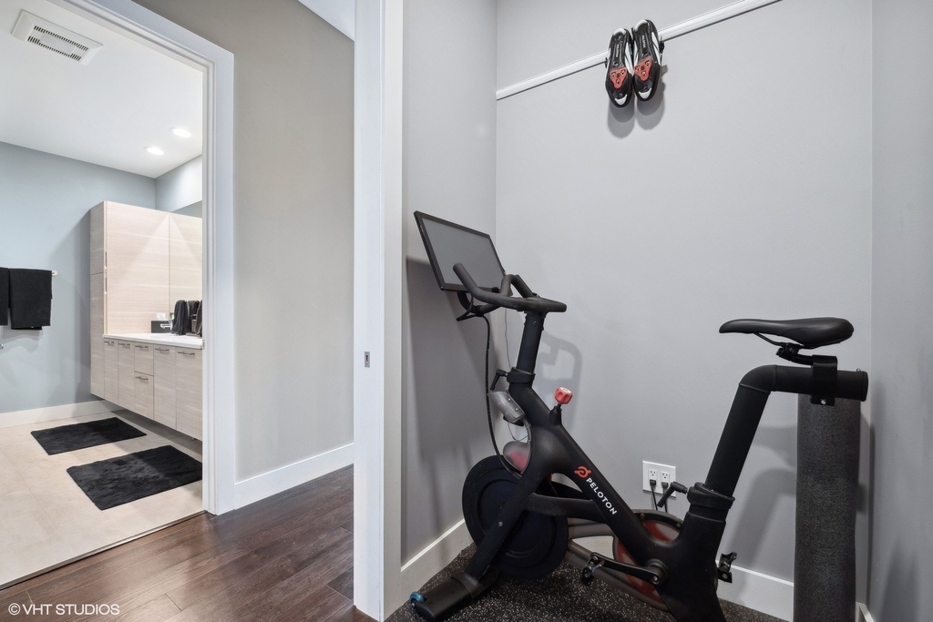 1116 W Adams Street - Photo 21