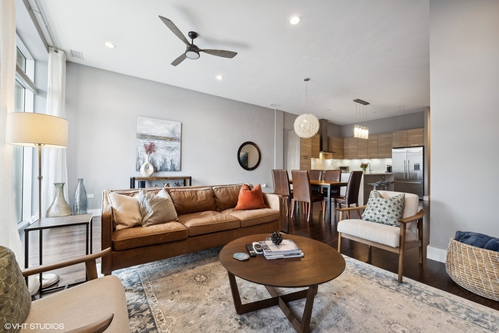 1116 W Adams Street - Photo 7