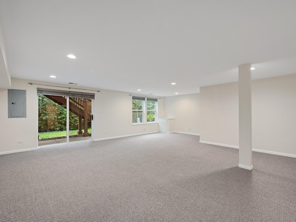 145 Tanglewood Drive - Photo 17