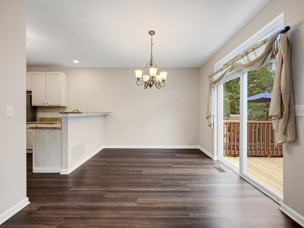 145 Tanglewood Drive - Photo 6