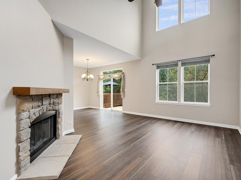 145 Tanglewood Drive - Photo 3