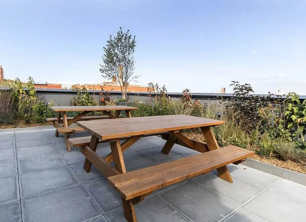 246 Johnson Avenue - Photo 7