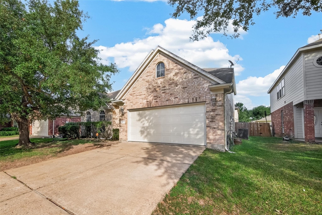 2914 Aspen Park Lane - Photo 1