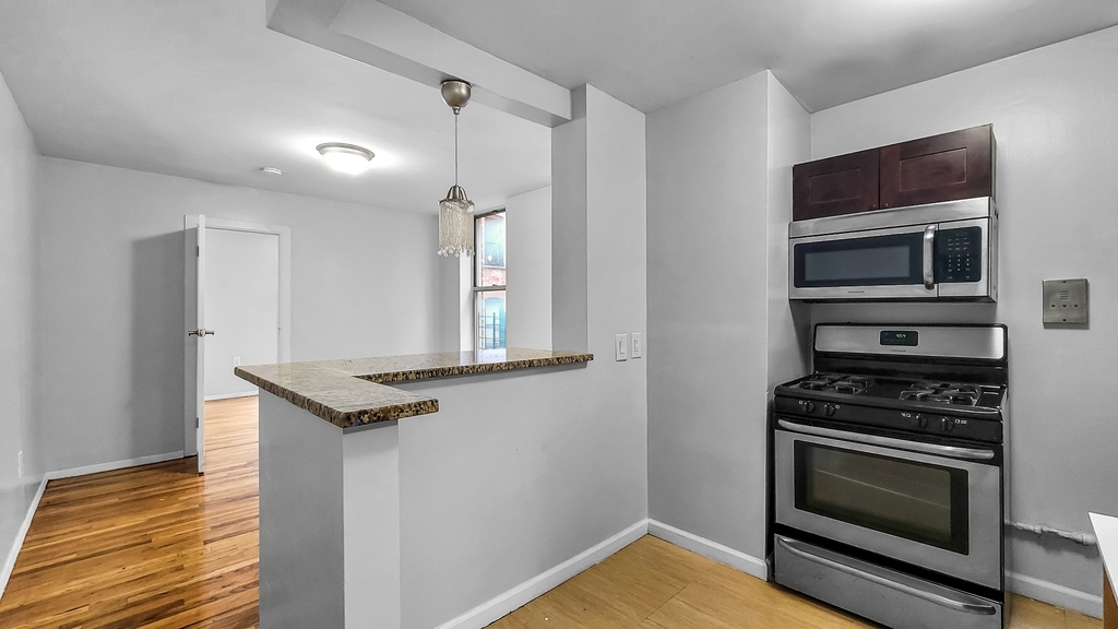 West 143rd Street - Photo 4