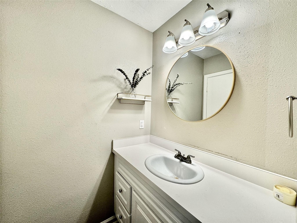 11525 Beechnut Street - Photo 12