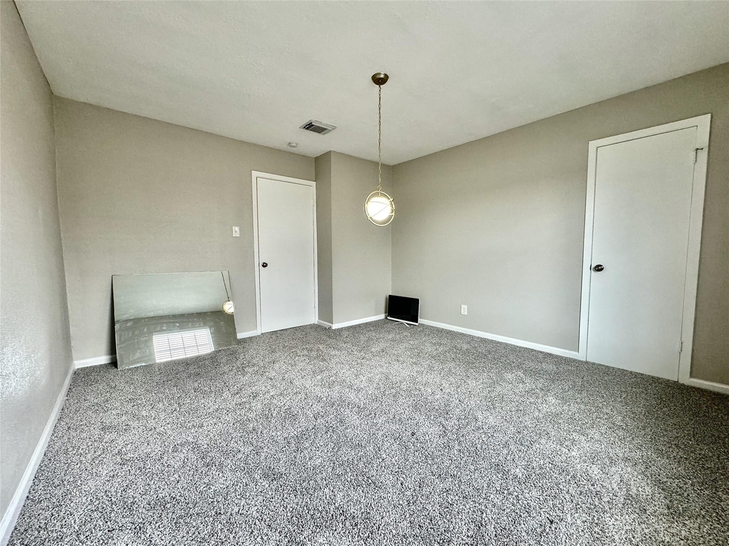 11525 Beechnut Street - Photo 14