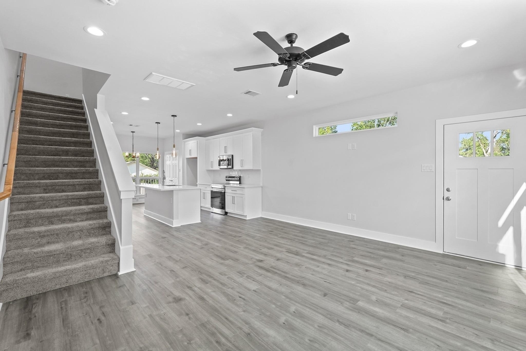 764 Dillard Street - Photo 12