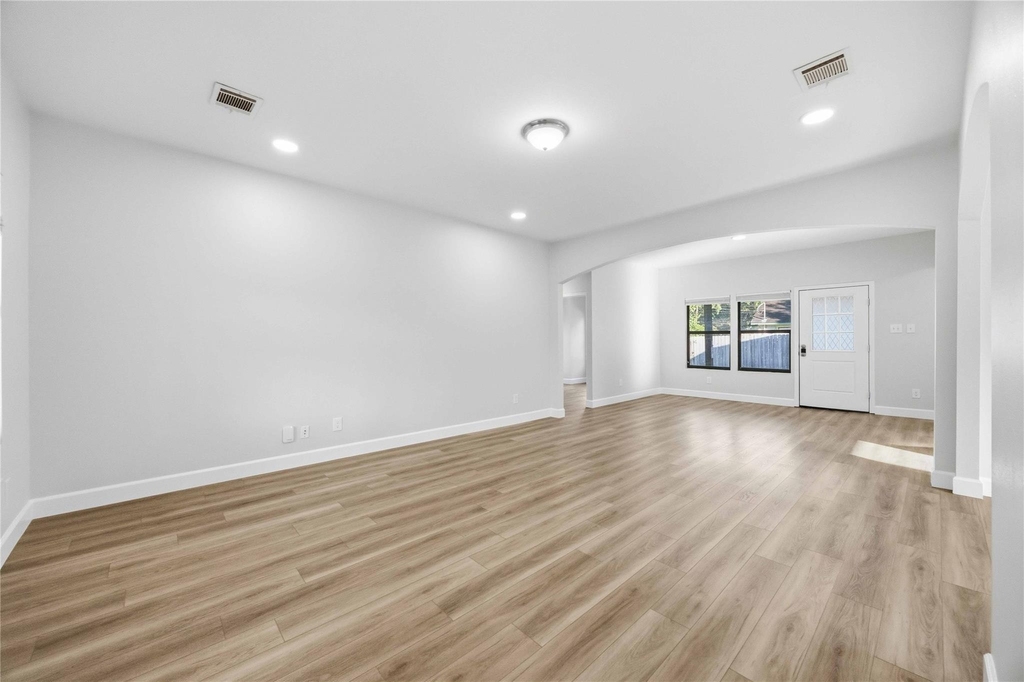 503 4th Street - Photo 6