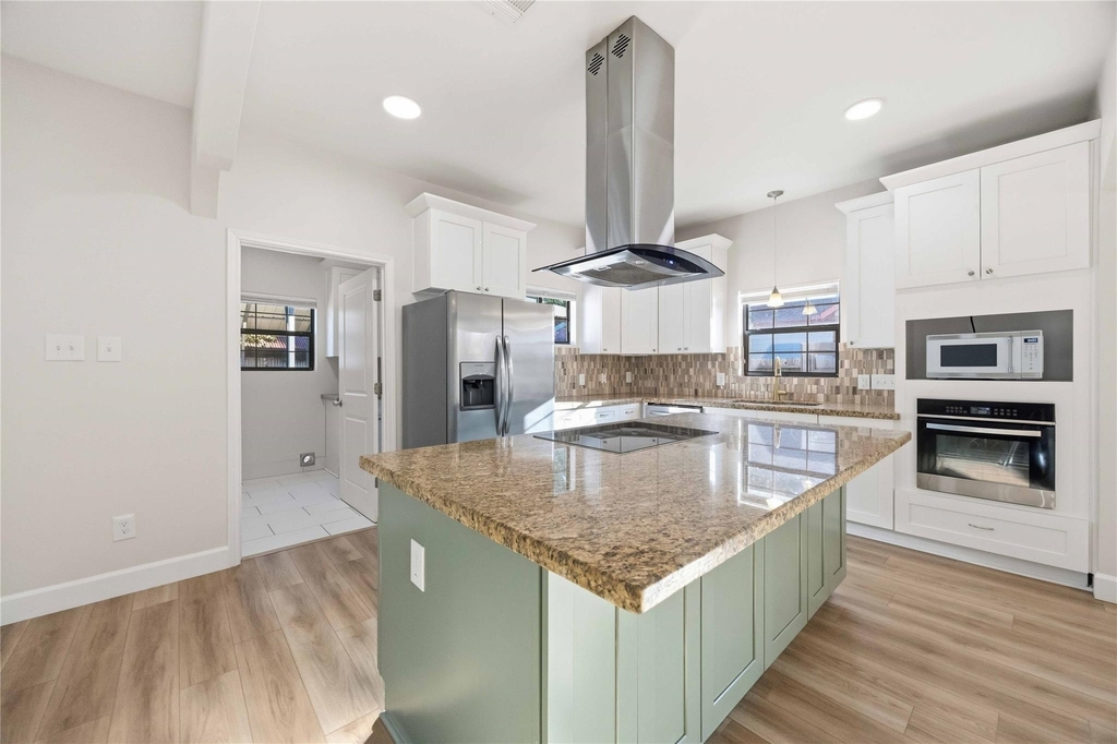 503 4th Street - Photo 4