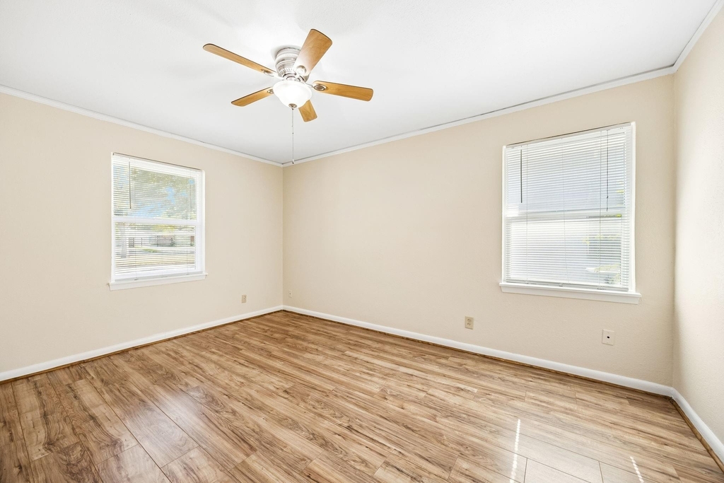 5226 W Bellfort Avenue - Photo 20