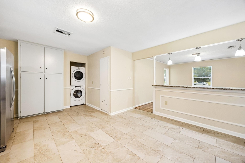 5226 W Bellfort Avenue - Photo 11