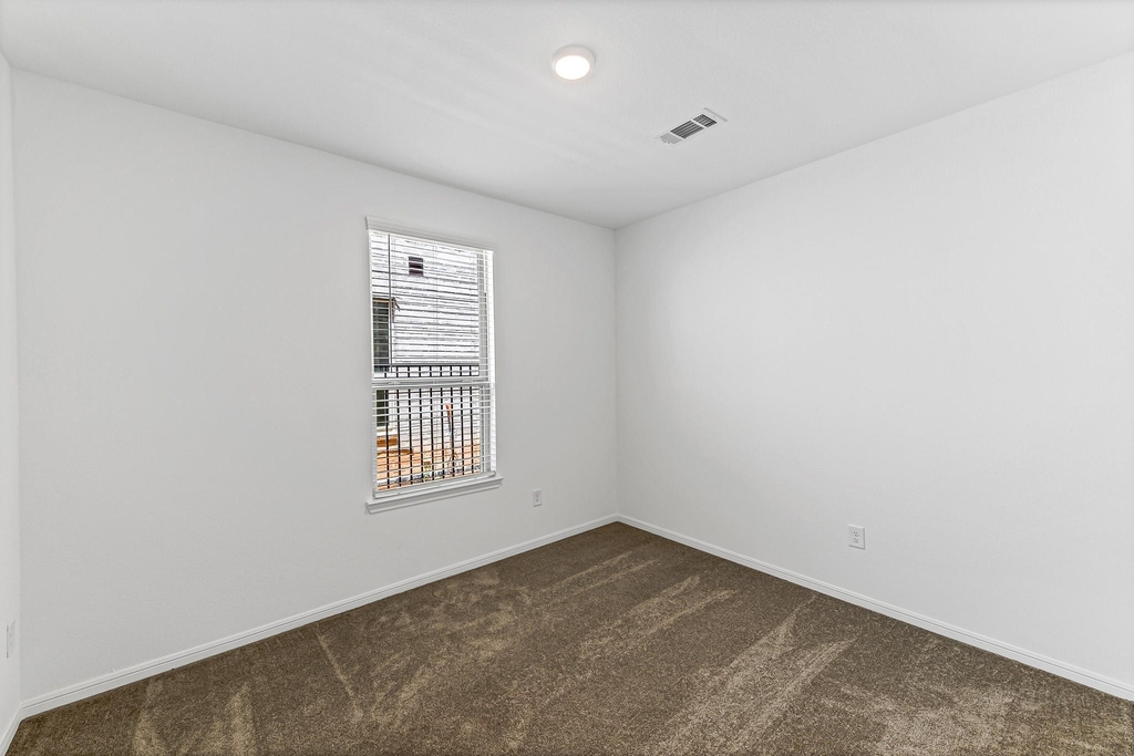 1029 Laguna Cove Drive - Photo 14
