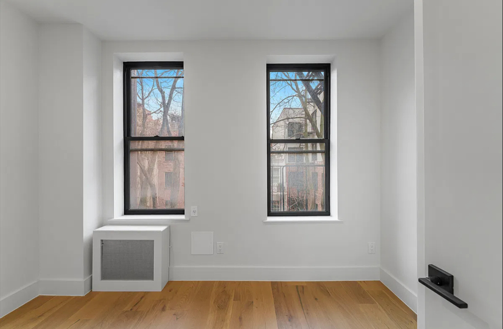 188 6th Avenue - Photo 7
