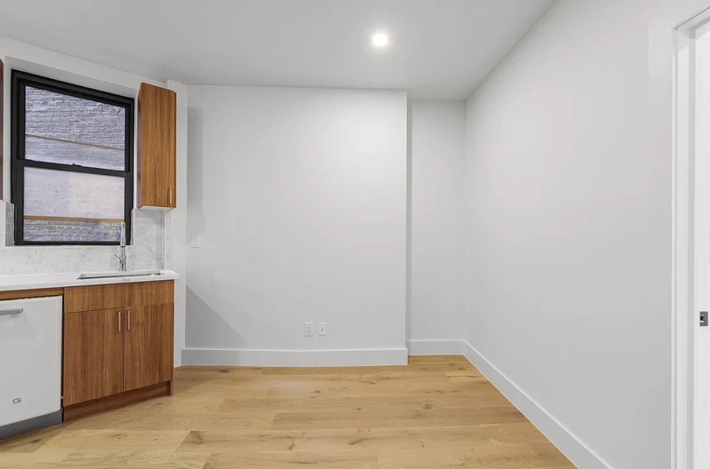 188 6th Avenue - Photo 5