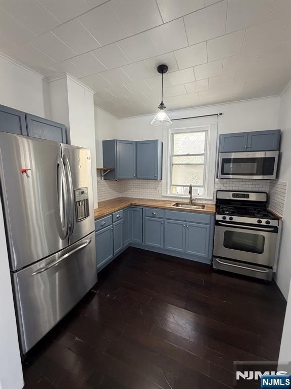 164 Cambridge - Photo 1