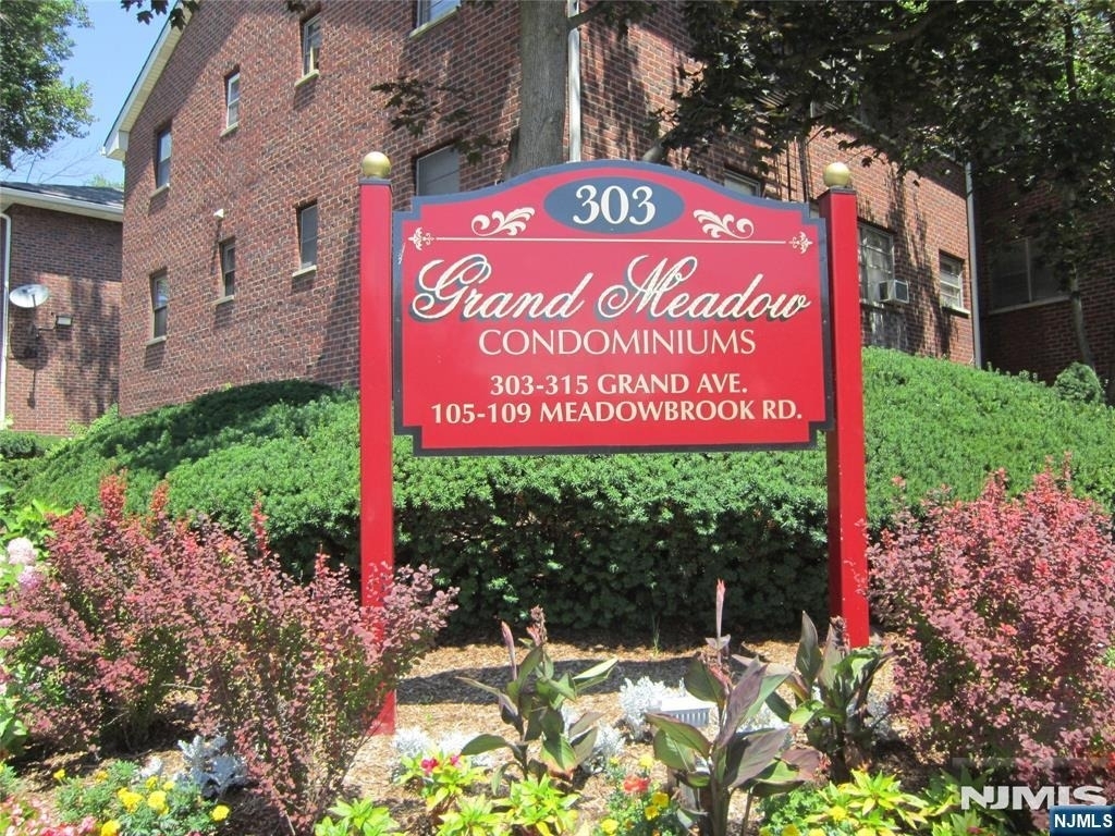 309b Grand - Photo 0