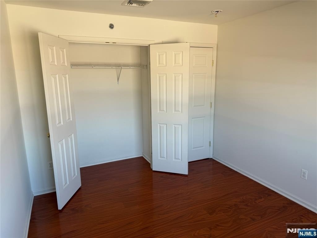 35 Prospect - Photo 9