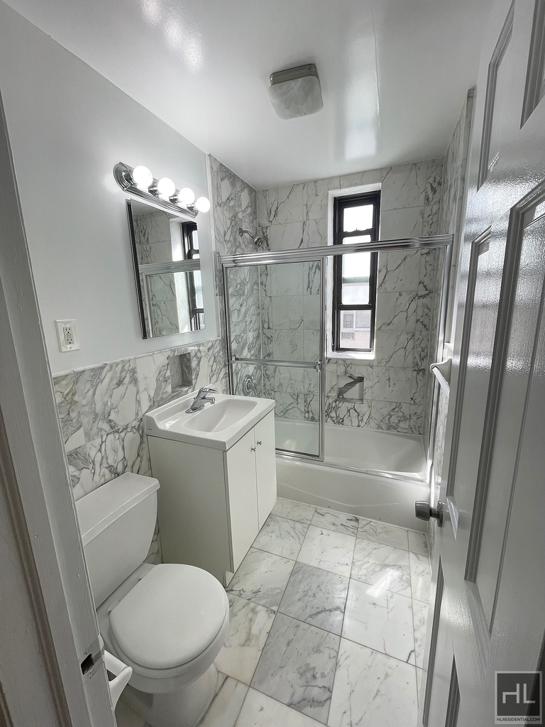 East 78 Street - Photo 5