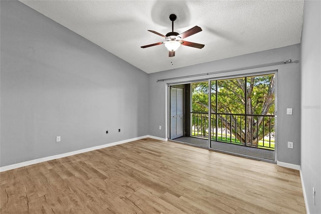 270 Promenade Drive - Photo 6