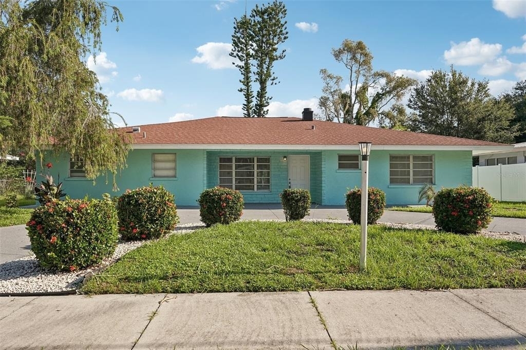 1339 22nd Street - Photo 0