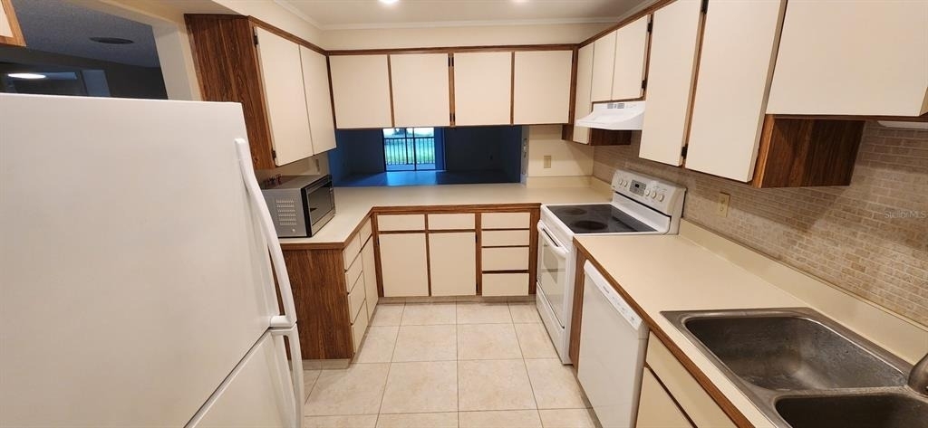 3505 Tarpon Woods Boulevard - Photo 3