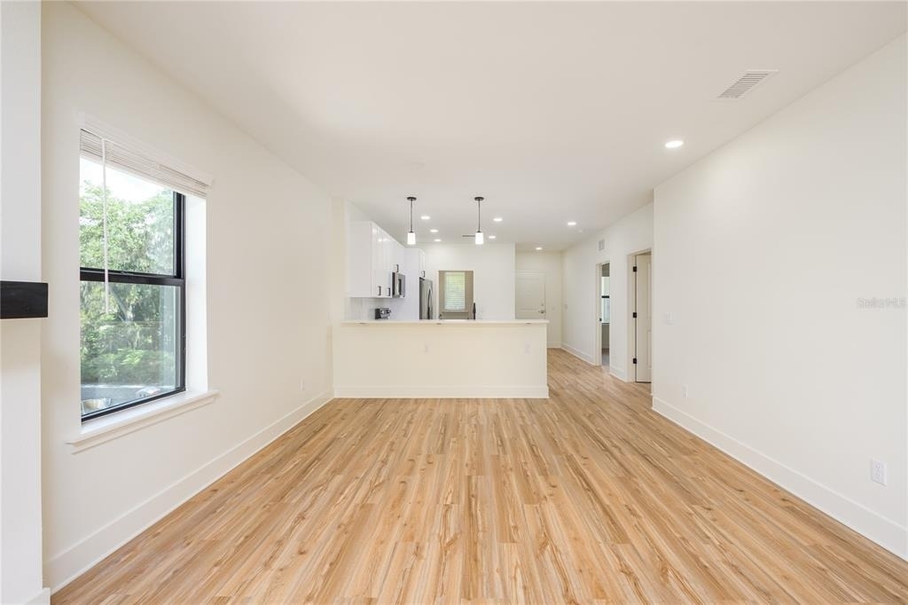 419 Se 1st Avenue - Photo 3