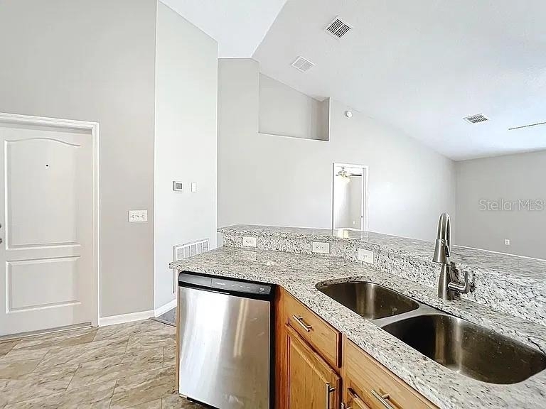 645 Hearthglen Boulevard - Photo 16