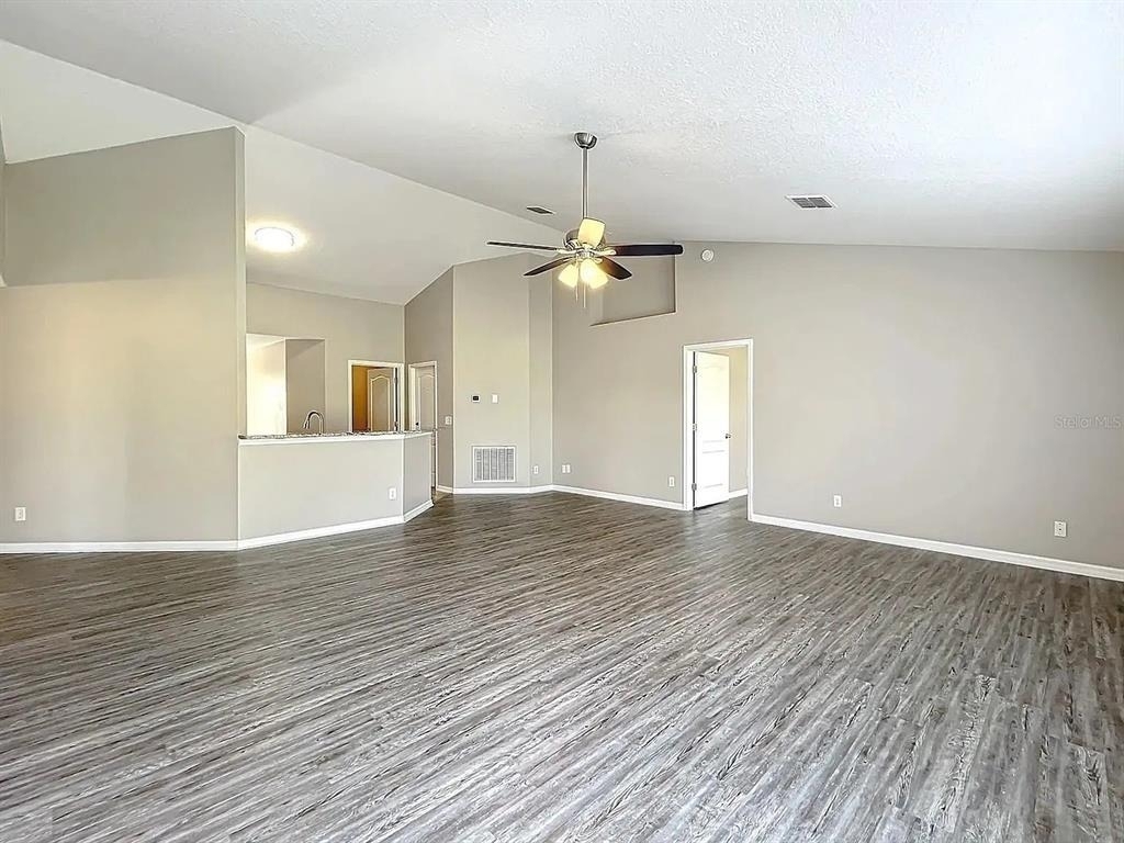 645 Hearthglen Boulevard - Photo 31