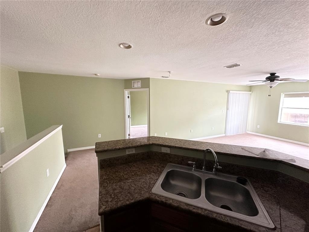 4600 Moody Boulevard E - Photo 10