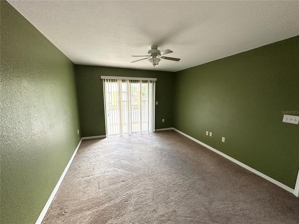 4600 Moody Boulevard E - Photo 11