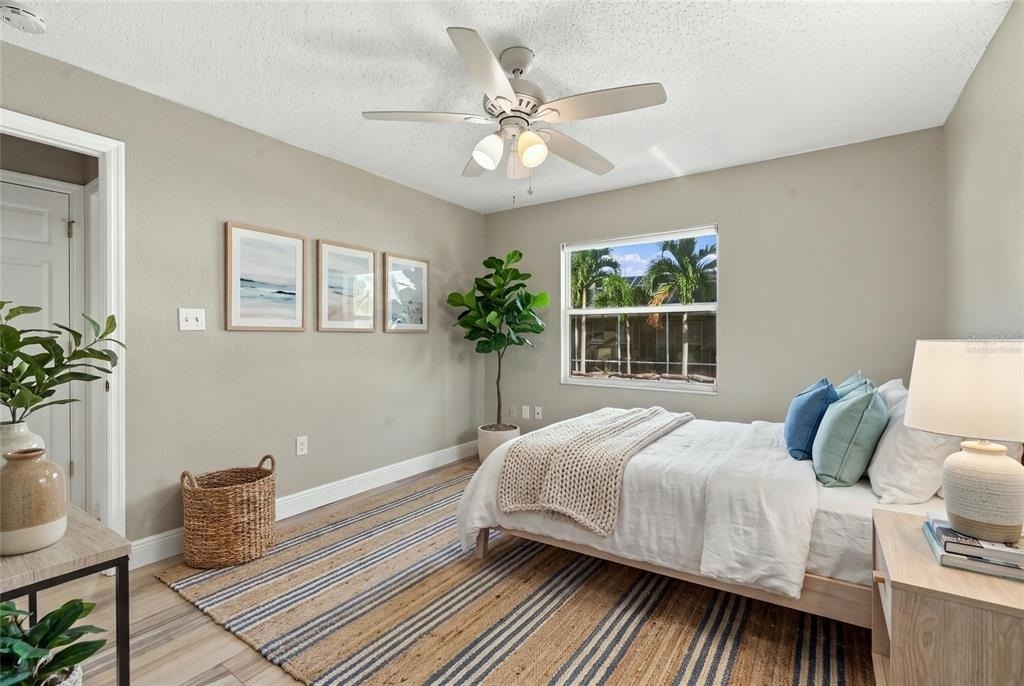 4457 Gallup Avenue - Photo 18