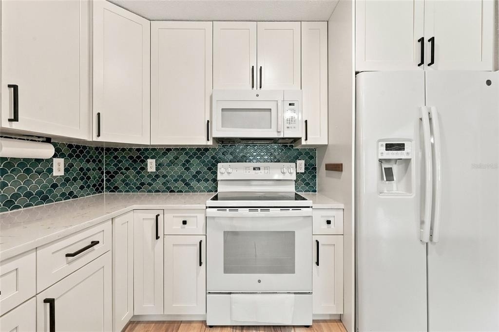 4457 Gallup Avenue - Photo 13