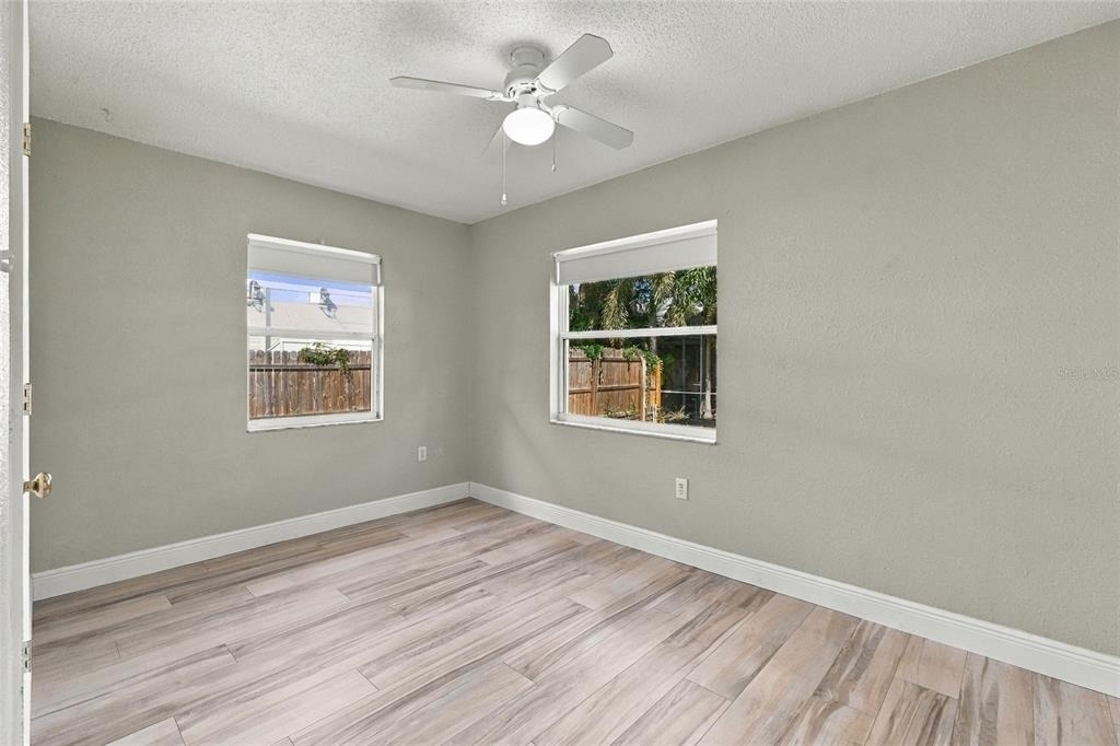 4457 Gallup Avenue - Photo 26