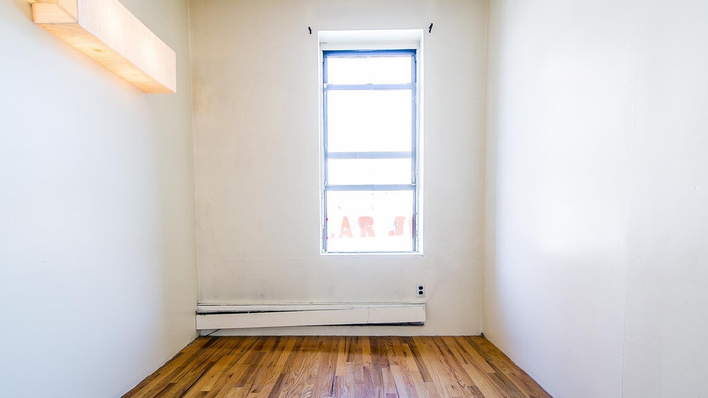 872 Dekalb Ave - Photo 5