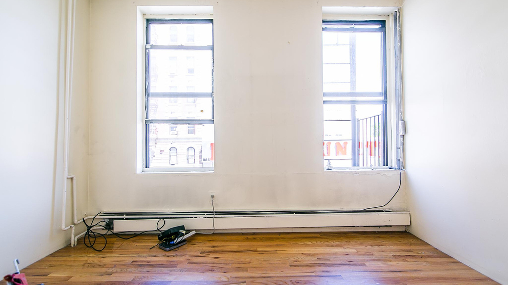 872 Dekalb Ave - Photo 3