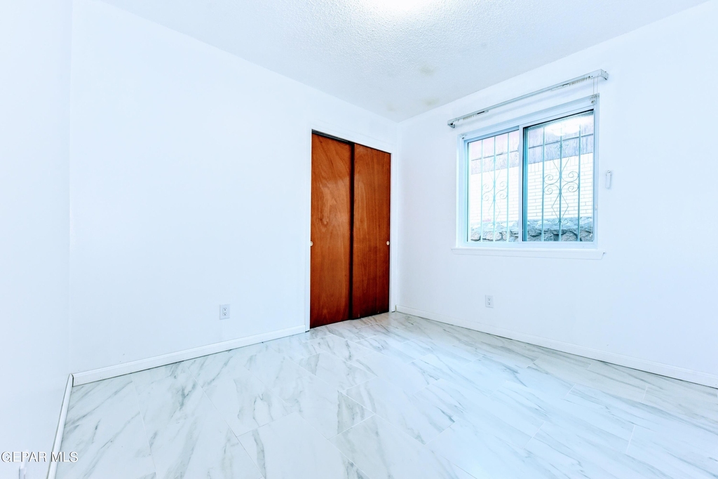 4909 Winthrop Drive - Photo 31
