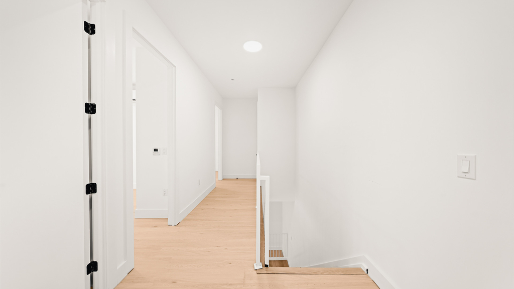 733 Lincoln Pl - Photo 12