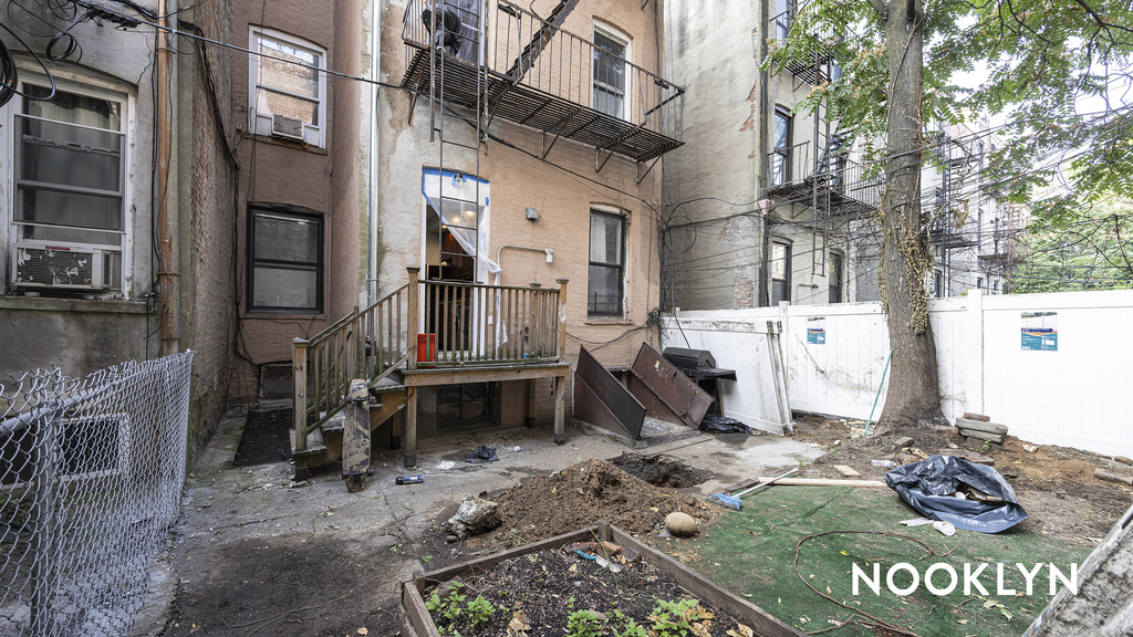 1806 George St - Photo 16
