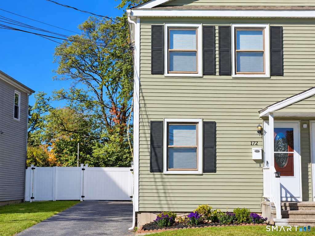 172 Stonybrook Road - Photo 1