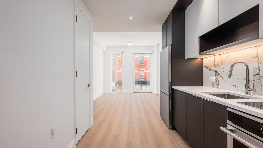 229 Wythe Ave - Photo 4