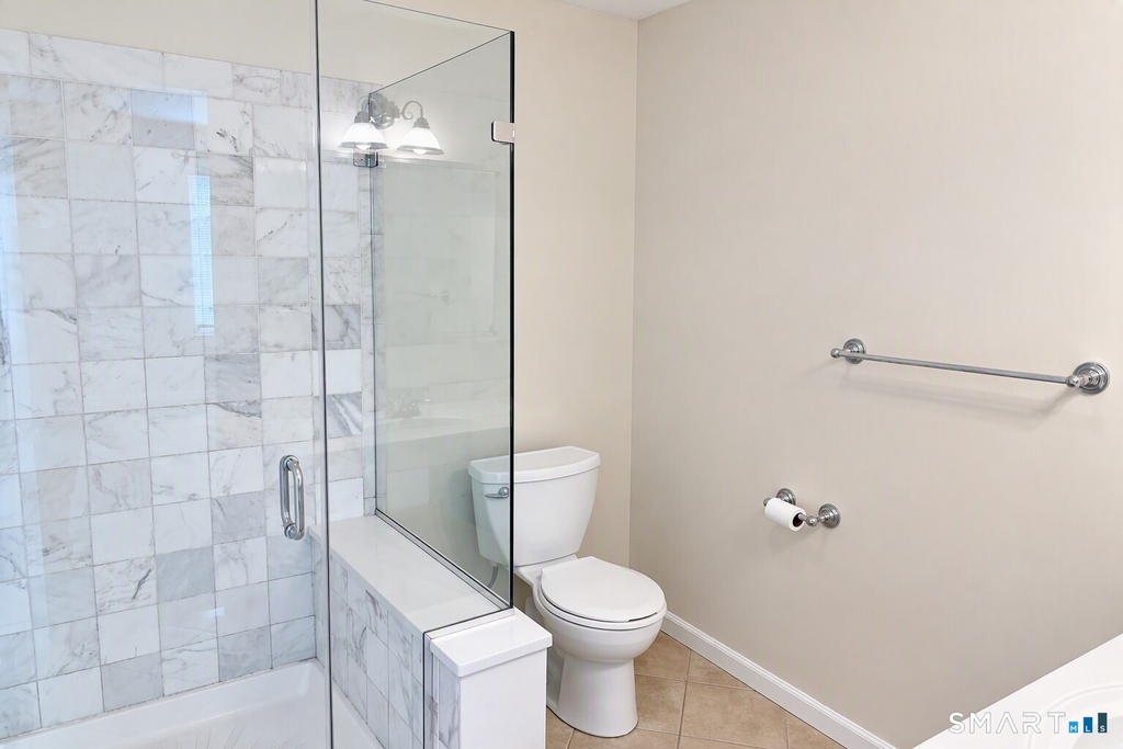 71 Aiken Street - Photo 15