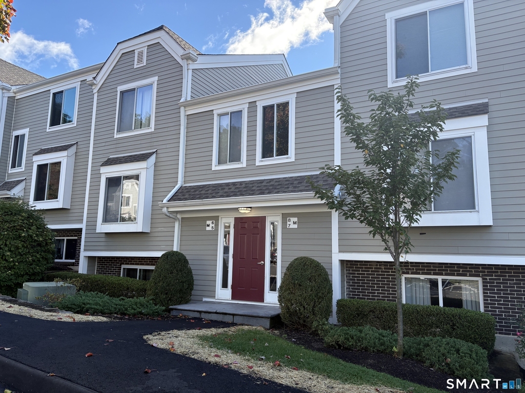 71 Aiken Street - Photo 0