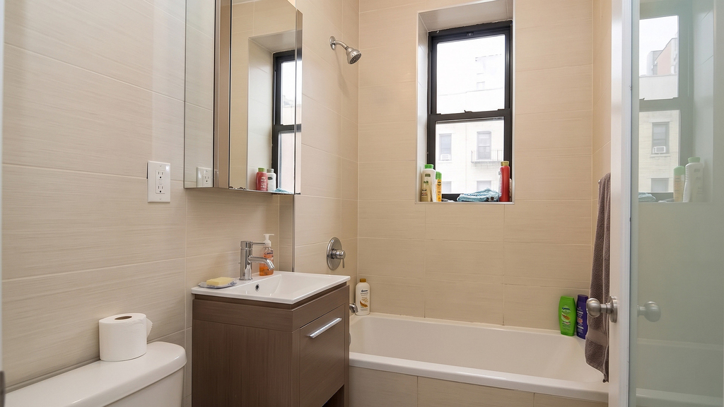 11 Maple St - Photo 8