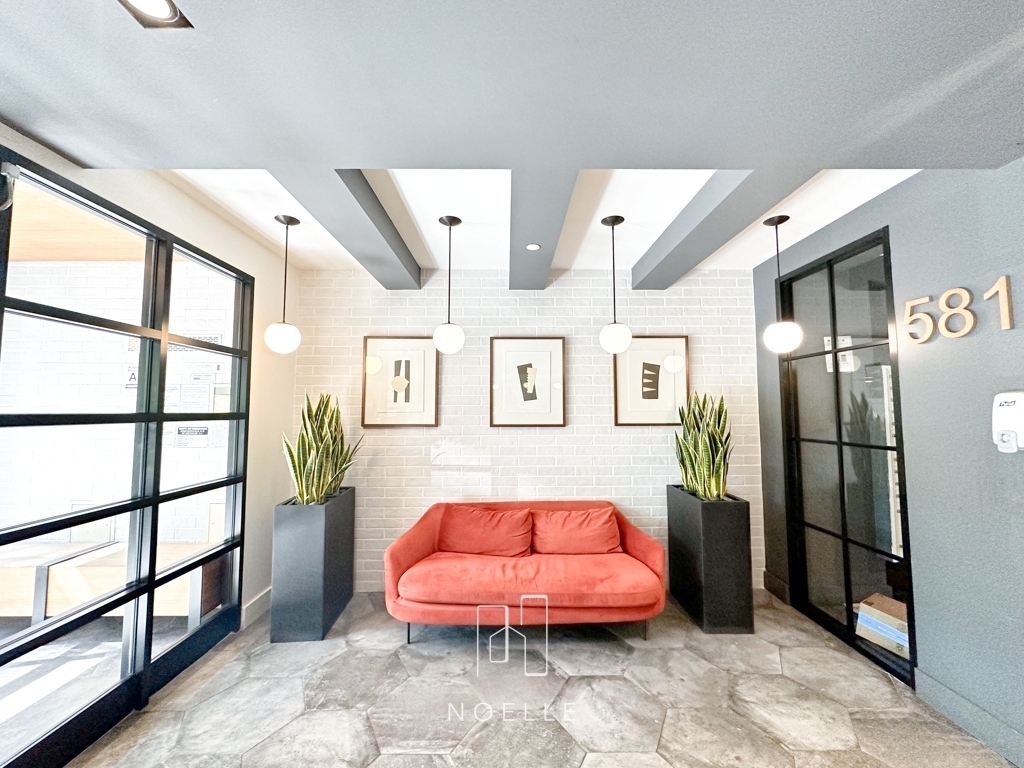 581 Ocean Parkway - Photo 13