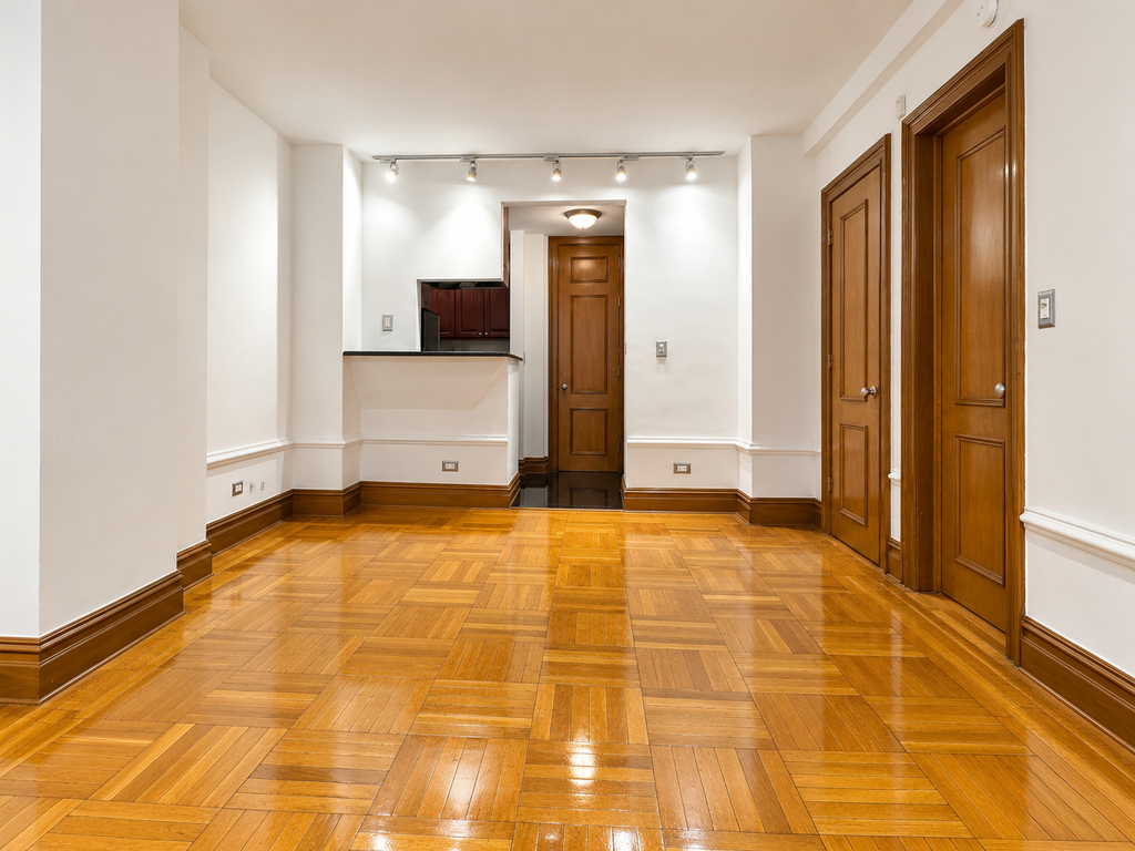 150 West 58th Street - Photo 5