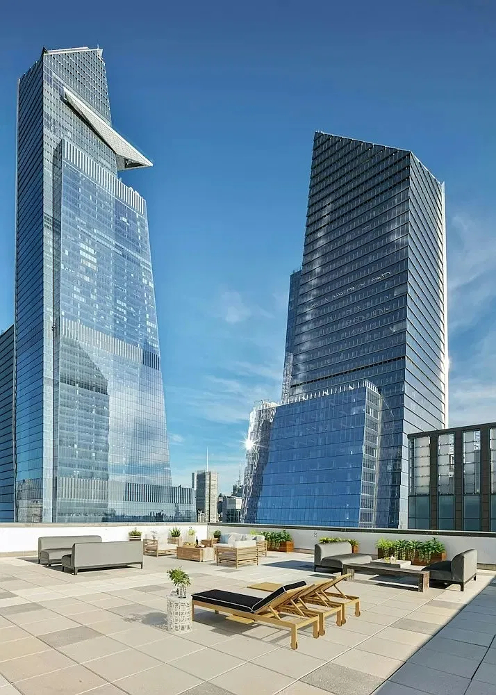 11th Avenue - Photo 5