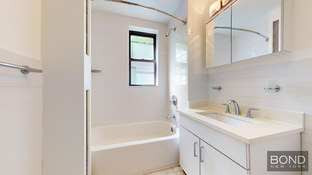 West 55th Street - Photo 3